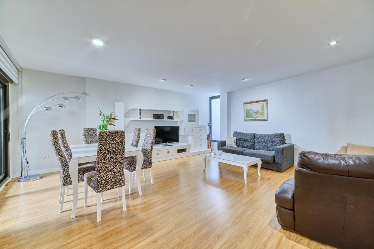 Apartamento El Lobo By Clabao โลโกรโญ ภายนอก รูปภาพ