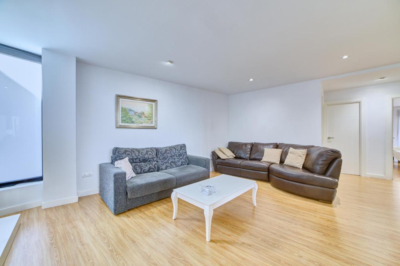 Apartamento El Lobo By Clabao โลโกรโญ ภายนอก รูปภาพ